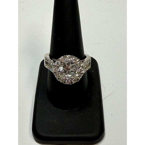 Fashion Circular Inlaid Raised Wedding Engagement Ring Sz 9 New - Picture 3 of 9